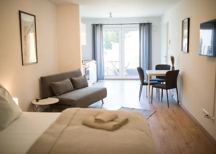Hugos Studio Apartment